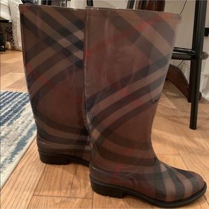 Burberry rain boots!